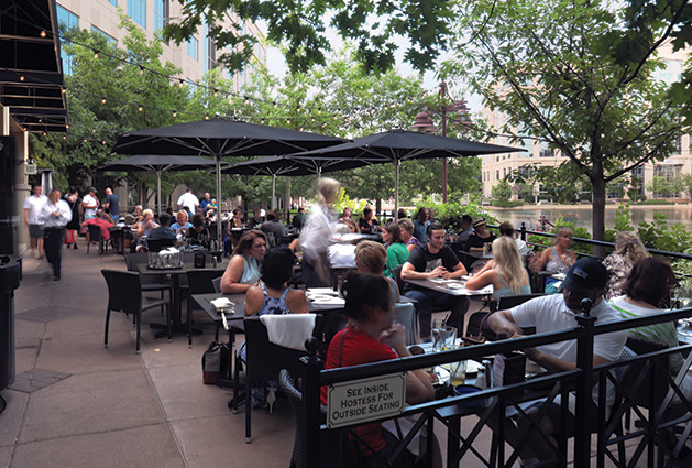The Best Restaurants with Patios in Edina