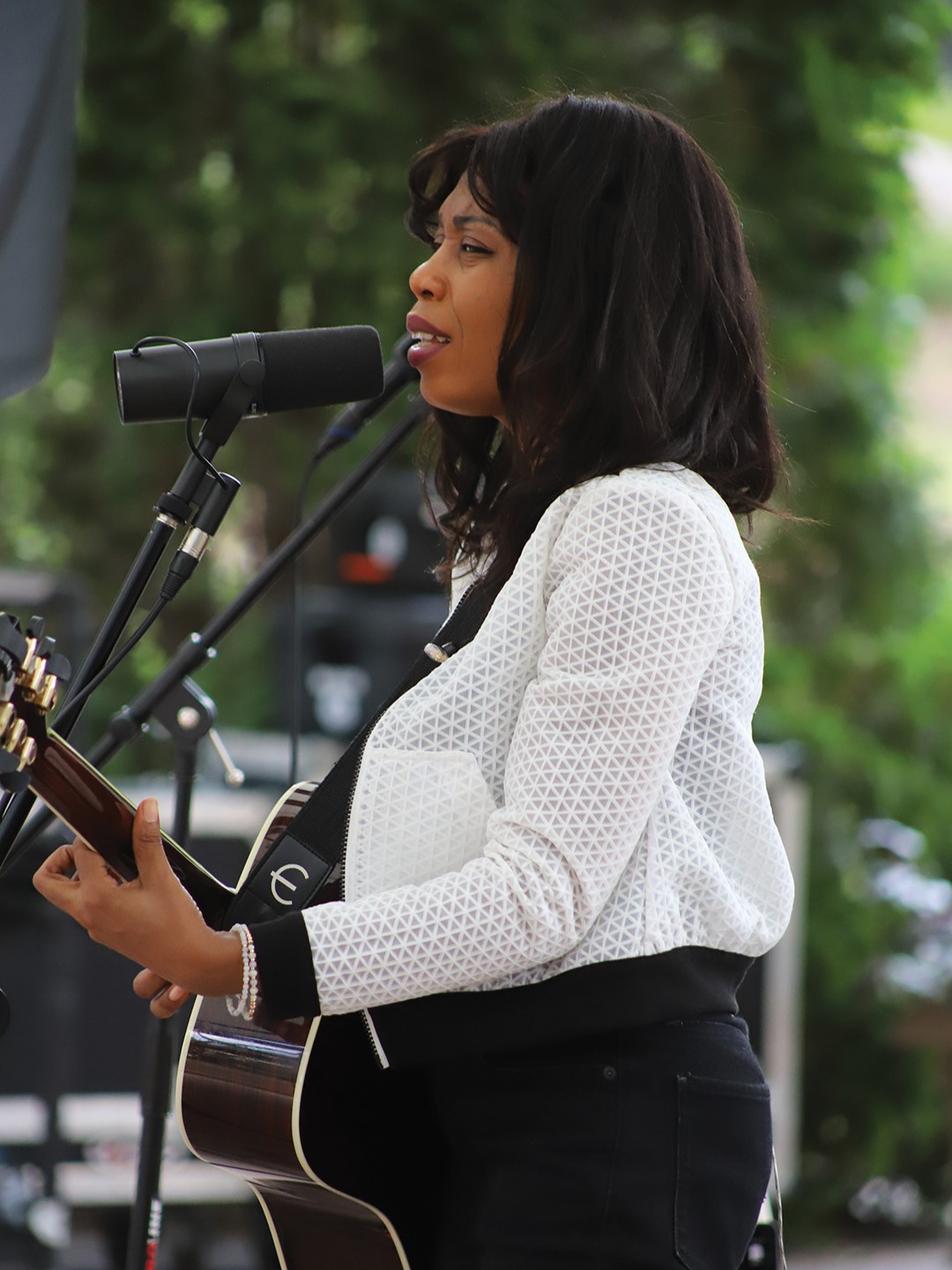 Carolyne Naomi performs at the 2023 Juneteenth event in Edina.