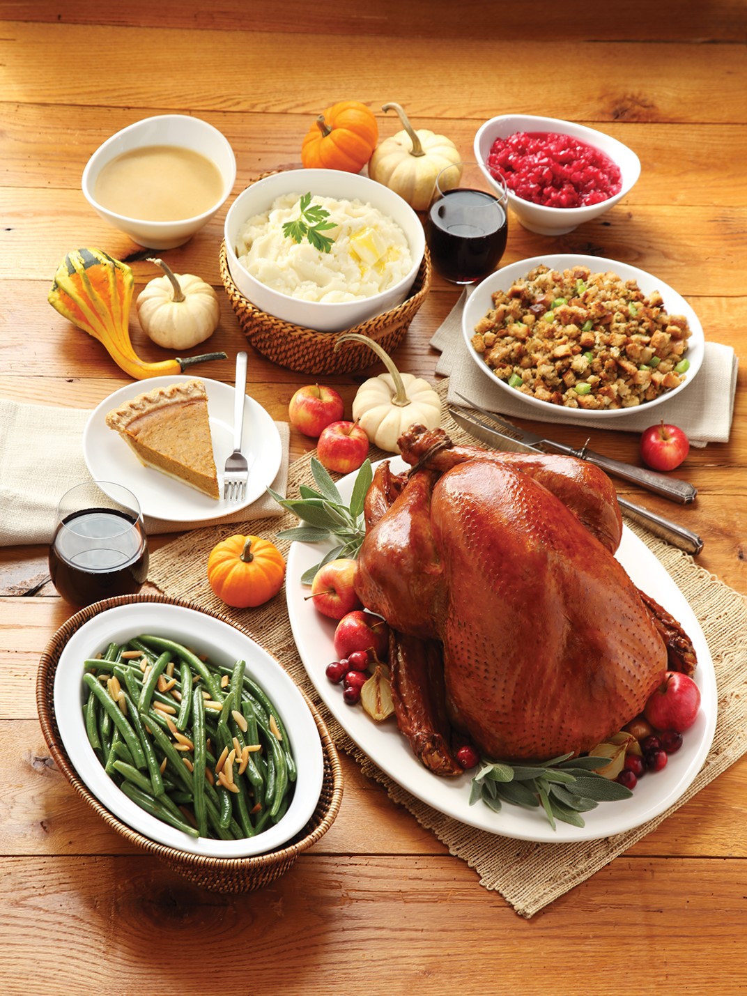 Kowalski’s has a range of turkey dinners available. It also has a sides-only package, which is perfect for those who want to cook their own turkey, or are just in the mood for indulging on side dishes.