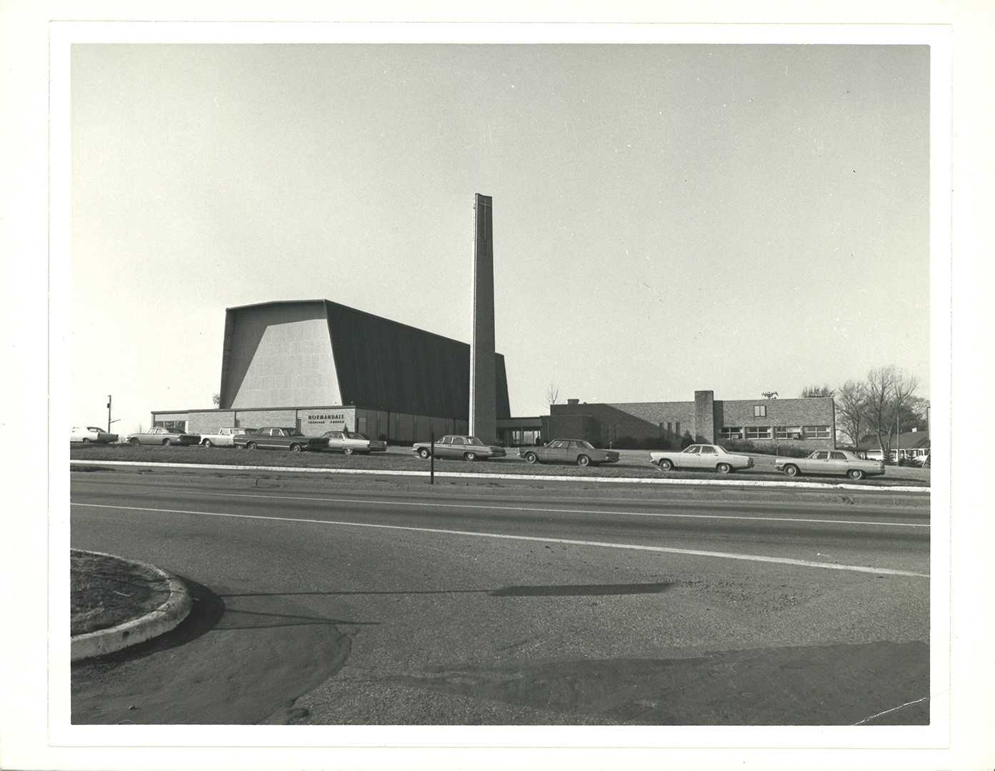 The church’s exterior in the early 1960s. Photo:  Dick Palen, Edina