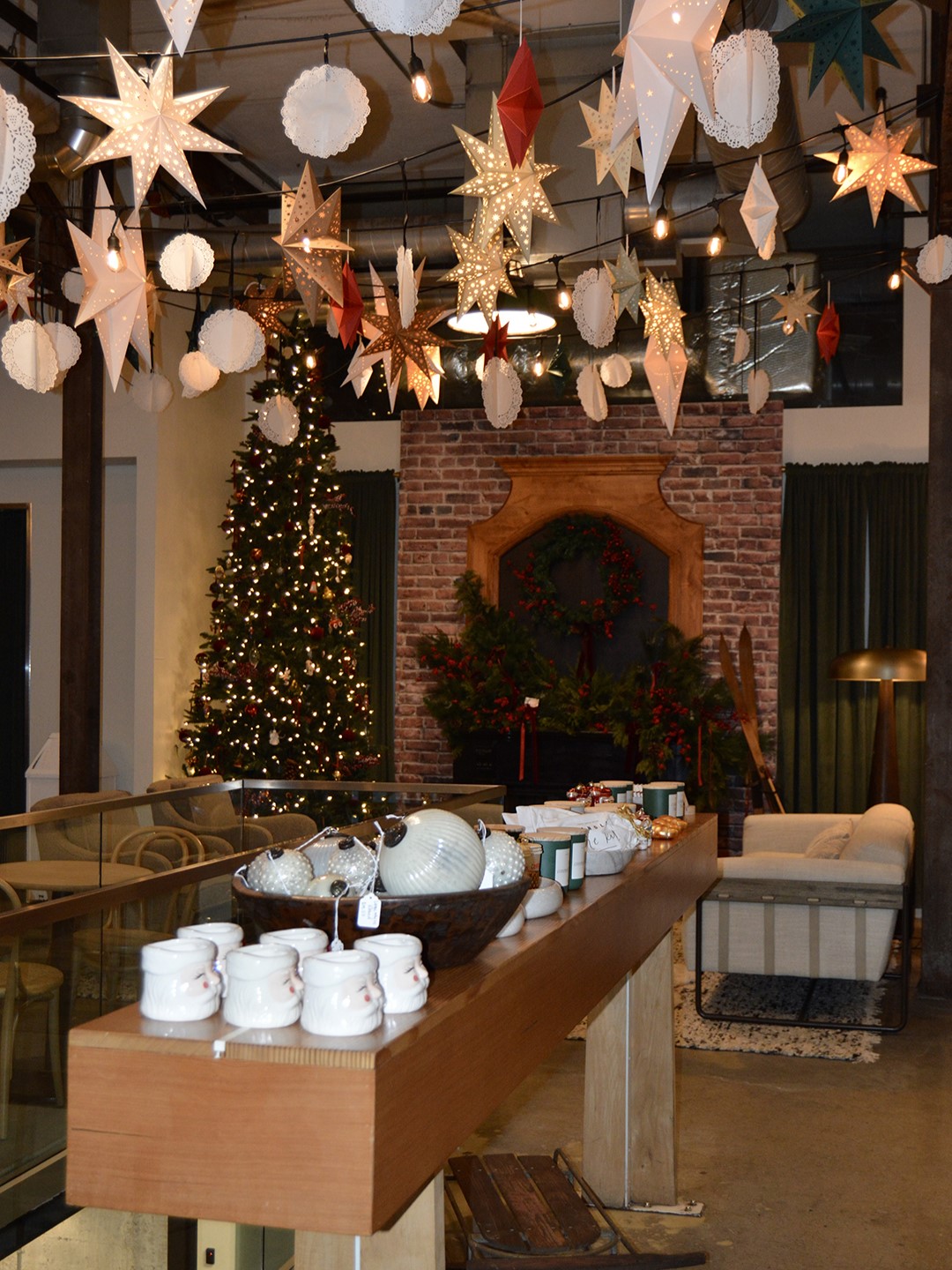 The pop-up patisserie serves up more than just holiday-themed treats. Visitors can also shop gifts and home décor from local shops.