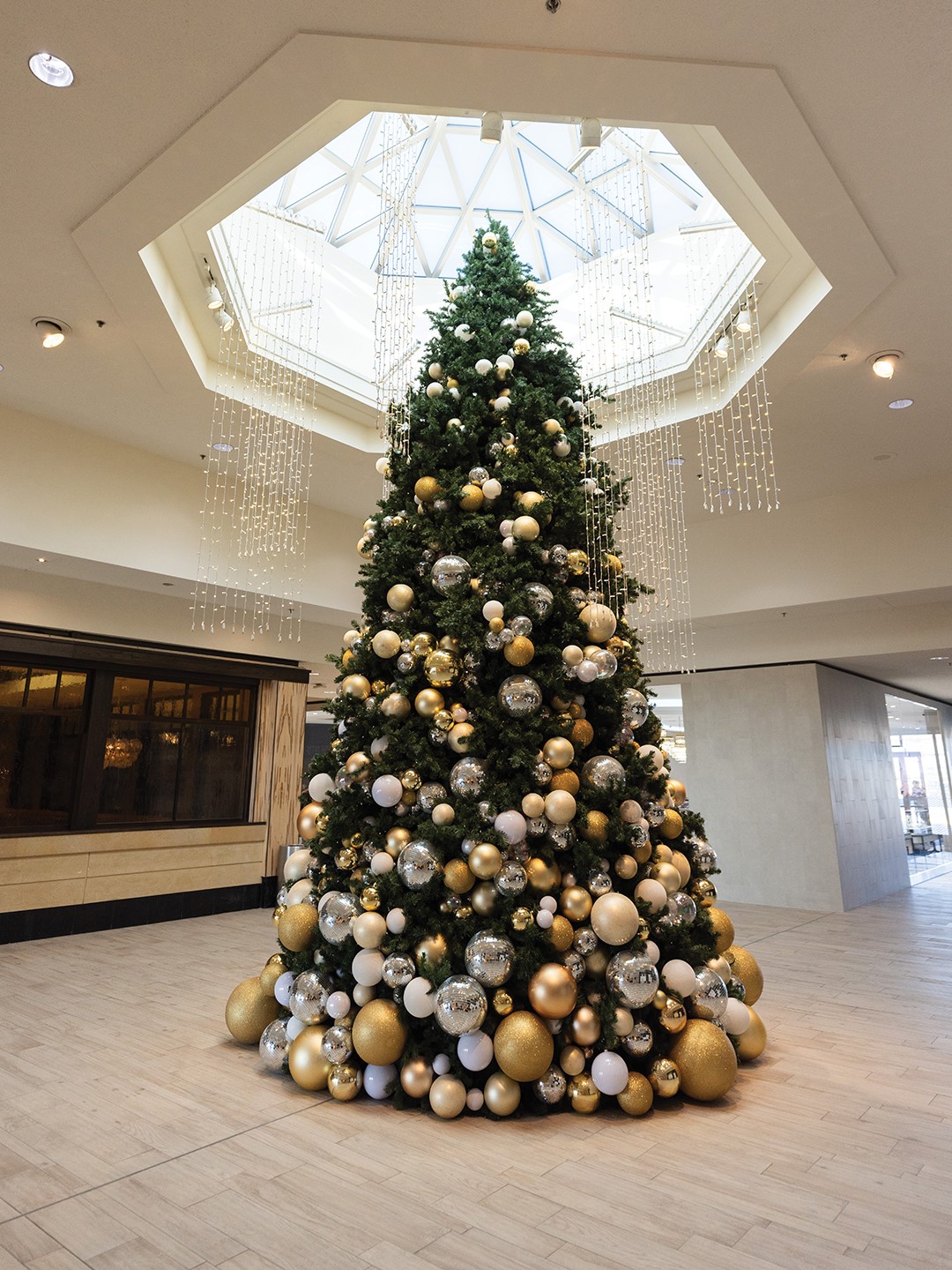 Christmas Decorations at the Edina Galleria