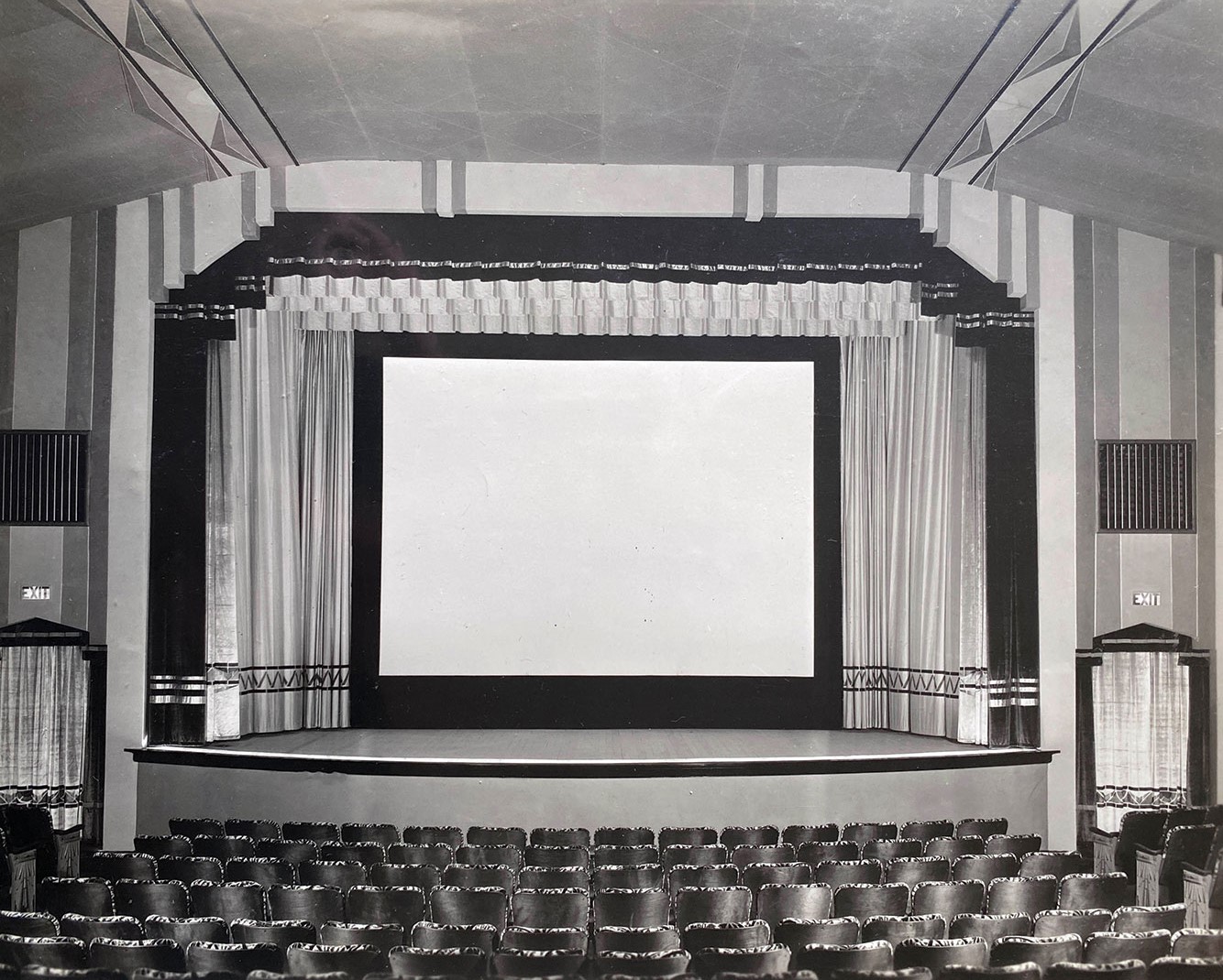 Westgate Theater’s auditorium circa 1935. (From Marjorie Fust Delin family collection.)