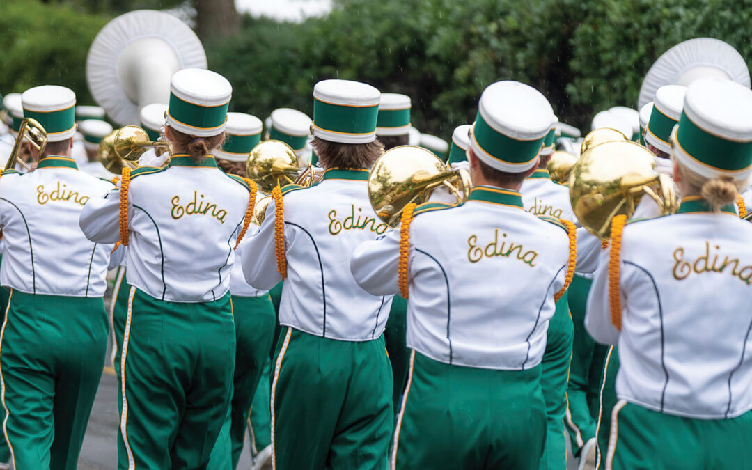 Celebrate Community at the Hornets Homecoming Parade