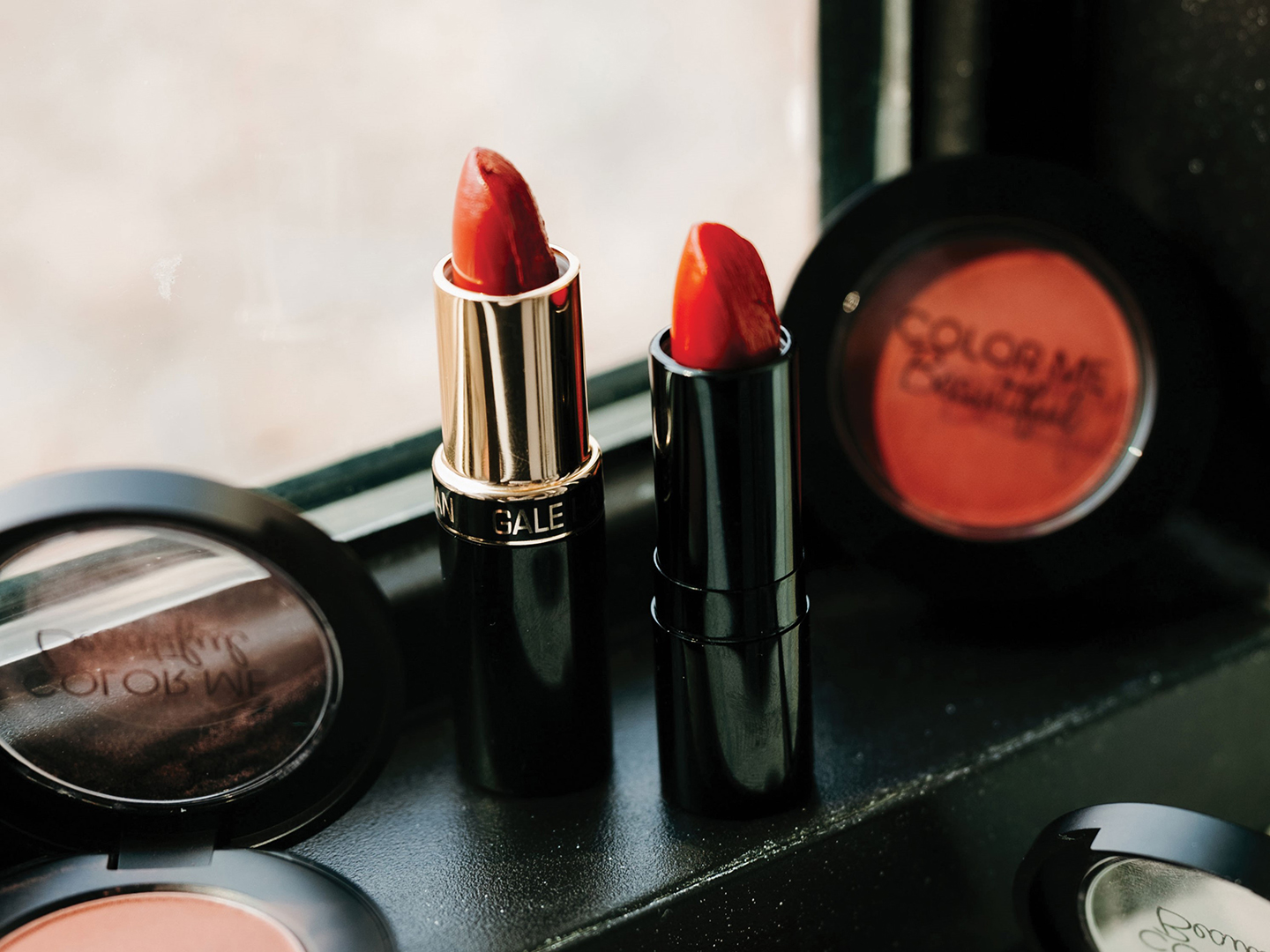 A personalized color analysis helps identify the shades that best complement skin tone, hair and eye color. 